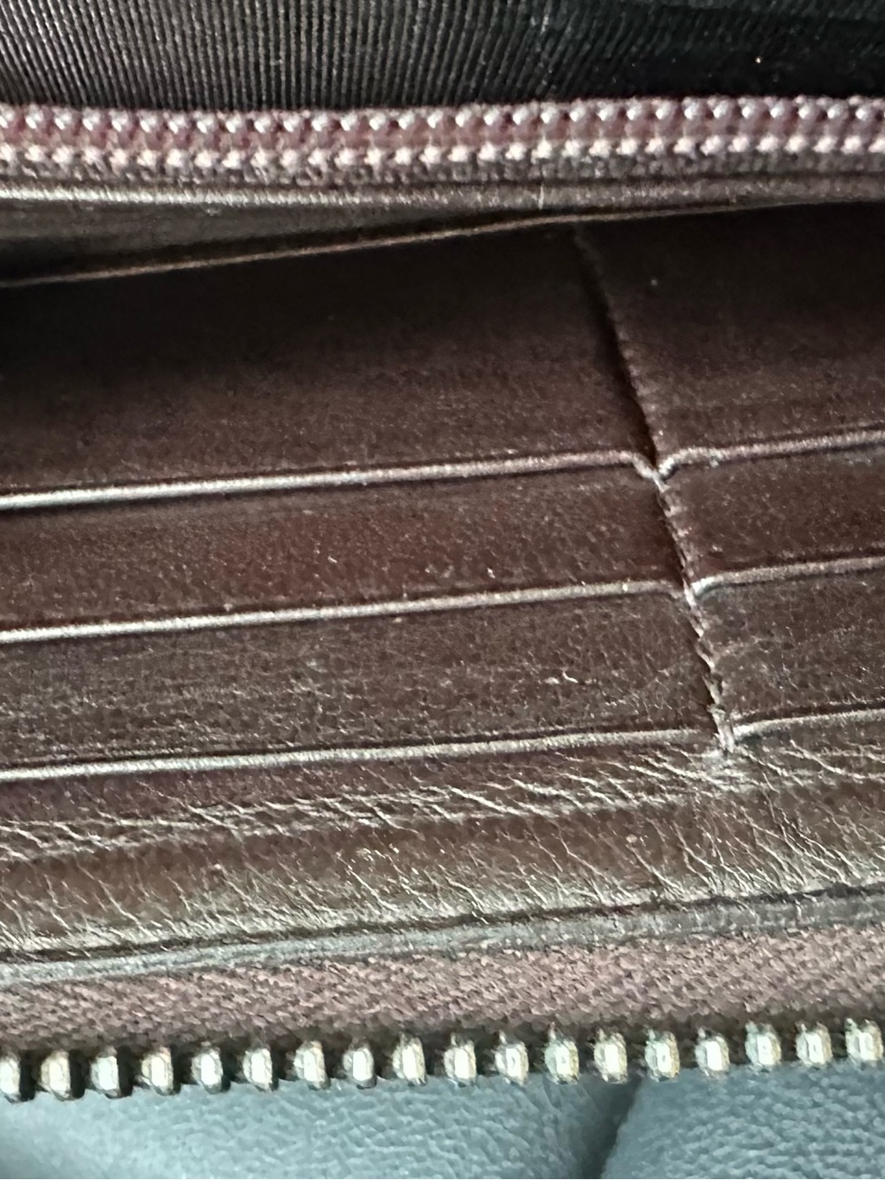 Gucci Chocolate Brown GG Zip Wallet - Picture 6 of 8